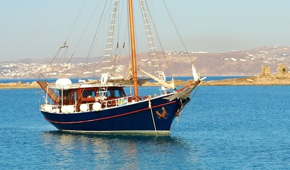 Cruise to Delos & Rhenia